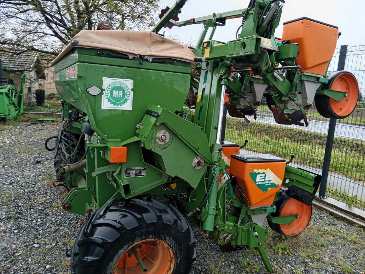 Amazone ED601K - Прецизна машина за сеење: слика 3 Amazone ED601K - Прецизна машина за сеење: слика 3