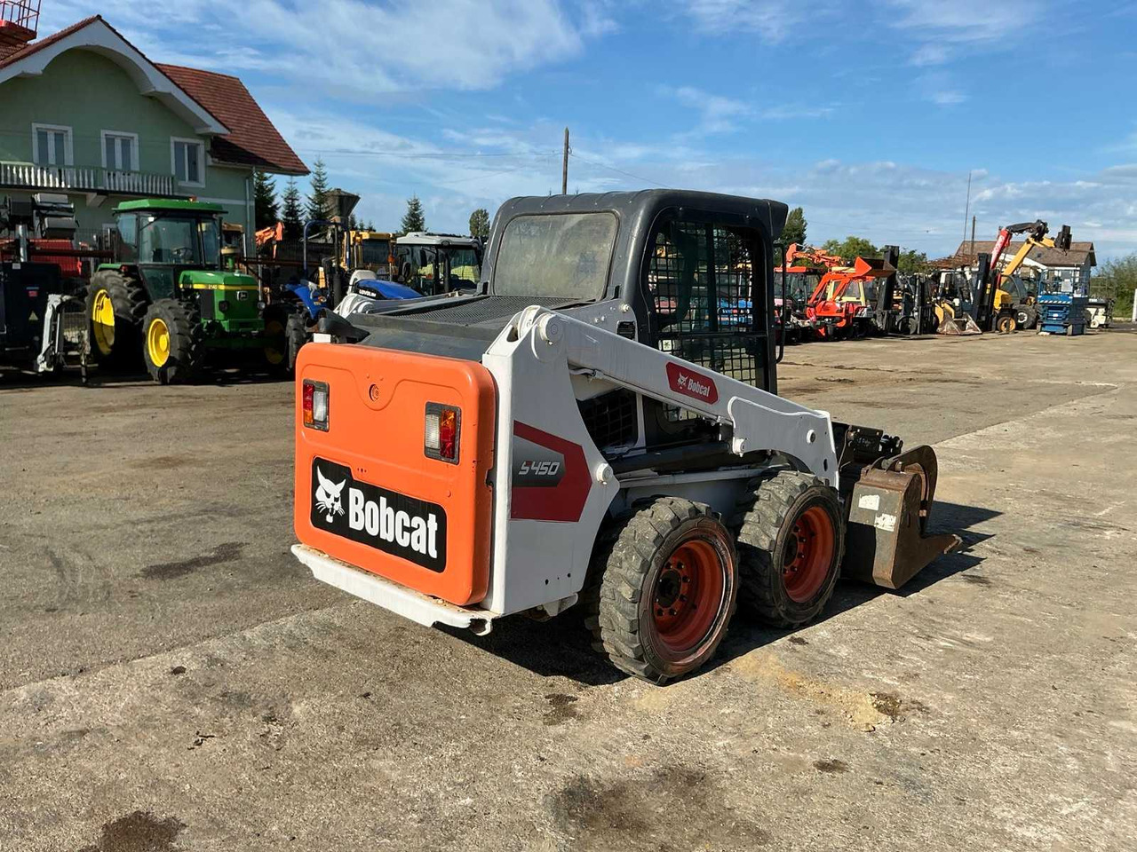BOBCAT - S450 - COMPACT LOADER - 2021 - Компактен натоварувач со гасеници: слика 4 BOBCAT - S450 - COMPACT LOADER - 2021 - Компактен натоварувач со гасеници: слика 4