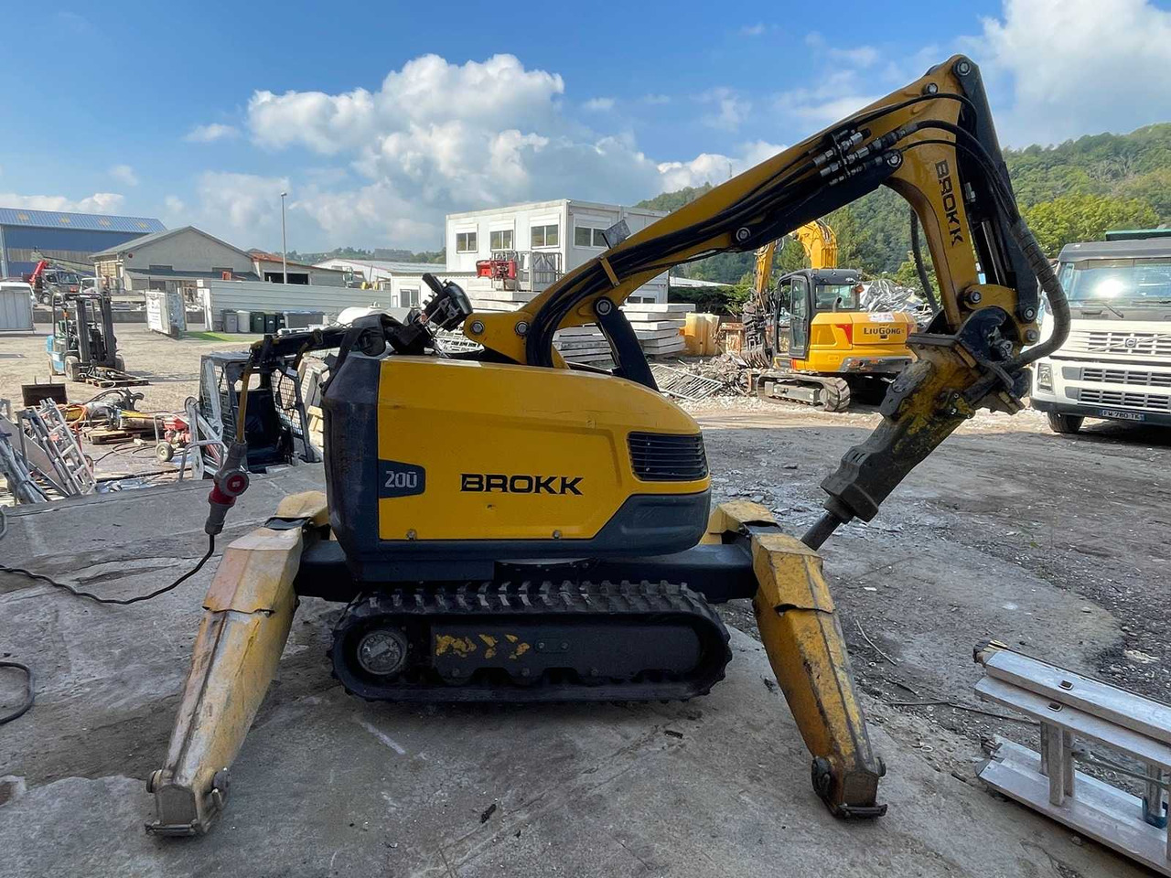 BROKK 200 - Мини багер: слика 5 BROKK 200 - Мини багер: слика 5