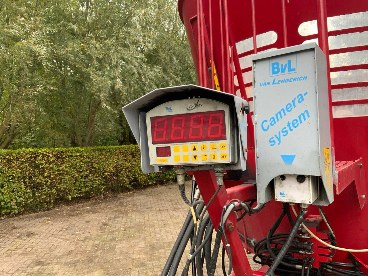 Вагон за мешање сточна храна Bvl-van lengerich V-MIX 12L Plus: слика 19