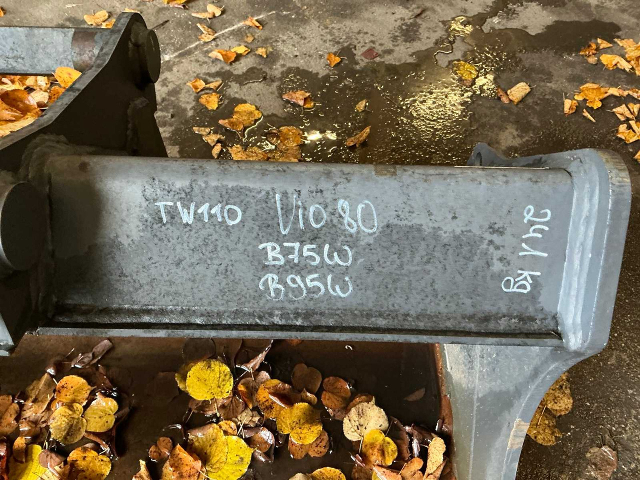 CANGINI - 2021 - SPOON FOR TEREX YANMAR SCHAEFF VIO80 B75W B95W B110W - Натоварувач на тркала: слика 2 CANGINI - 2021 - SPOON FOR TEREX YANMAR SCHAEFF VIO80 B75W B95W B110W - Натоварувач на тркала: слика 2