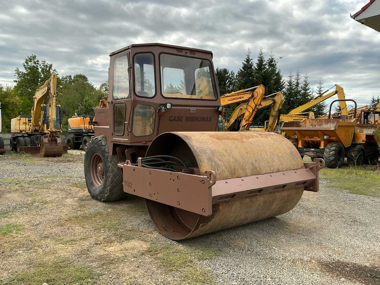 CASE VIBROMAX 1102 - Компактор: слика 1 CASE VIBROMAX 1102 - Компактор: слика 1