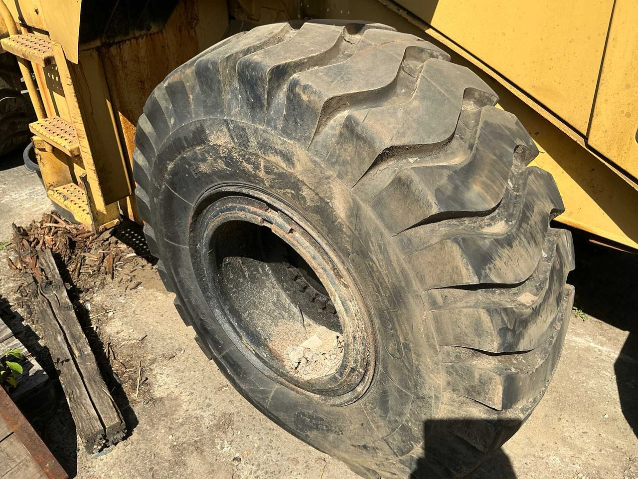 Багер на тркала CAT 950 G serie II: слика 16