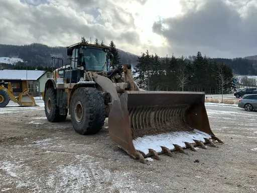 CAT 966K - Натоварувач на тркала: слика 4 CAT 966K - Натоварувач на тркала: слика 4