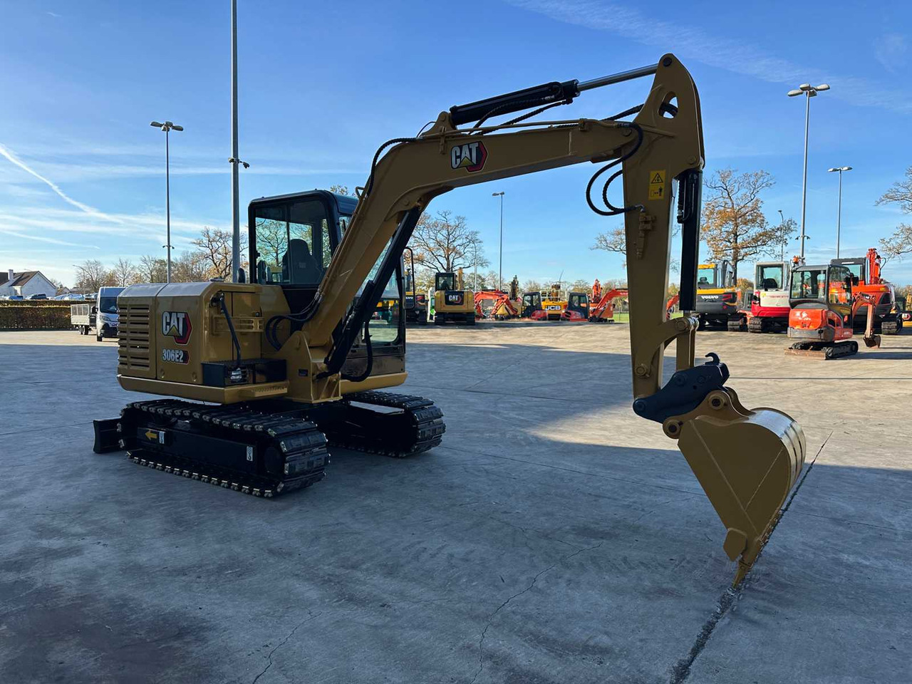 CATERPILLAR - 2016 - 306 - MIDI EXCAVATOR - Багер: слика 3 CATERPILLAR - 2016 - 306 - MIDI EXCAVATOR - Багер: слика 3