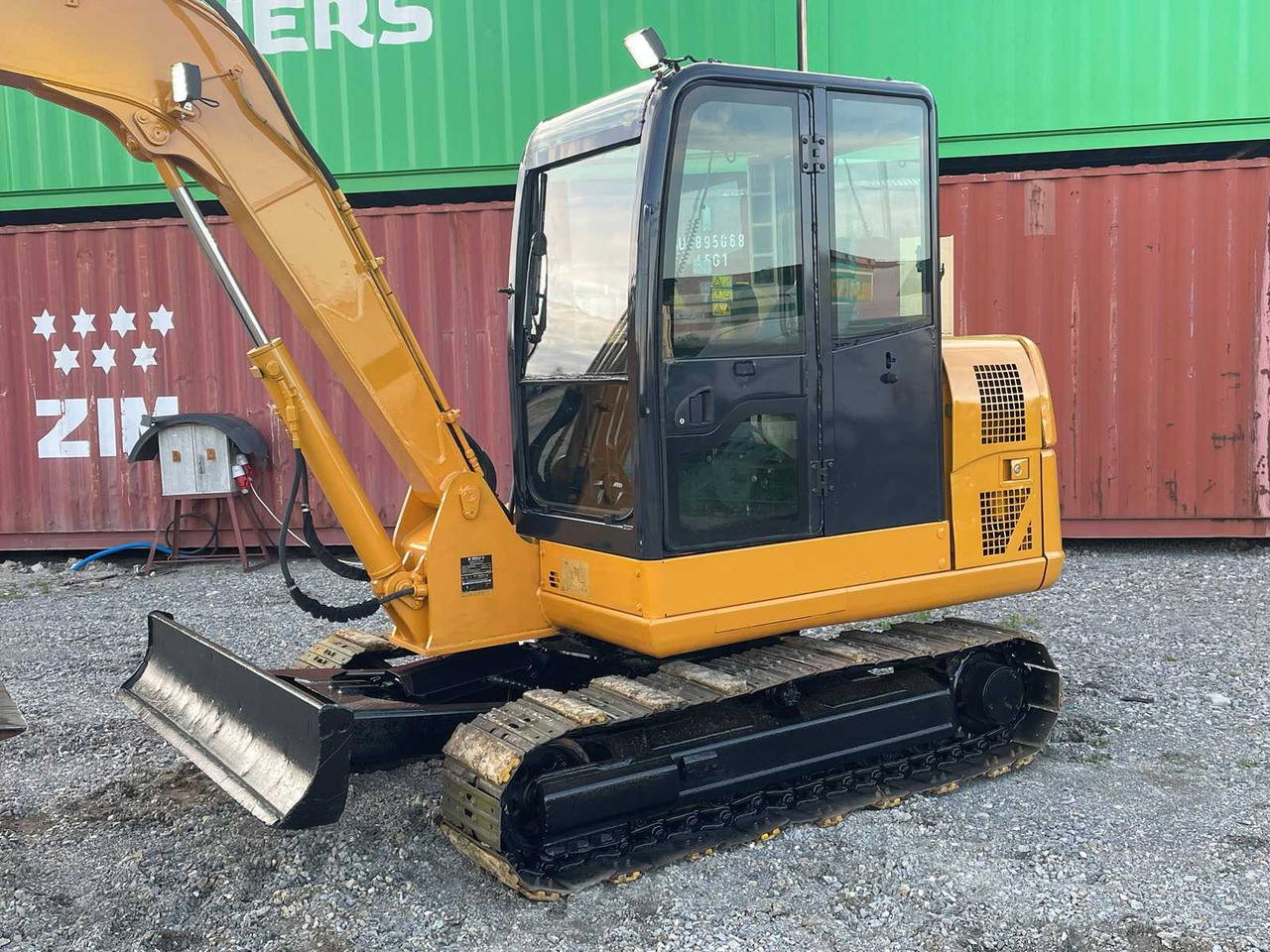 CATERPILLAR - 306 - MINI-EXCAVATOR - 2010 - Мини багер: слика 4 CATERPILLAR - 306 - MINI-EXCAVATOR - 2010 - Мини багер: слика 4