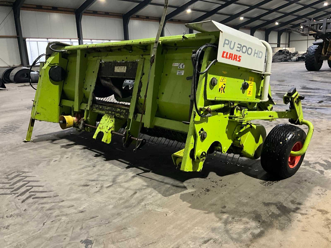 Комбајн за сточна храна CLAAS PU 300 HD GRASS PICK-UP: слика 7 Комбајн за сточна храна CLAAS PU 300 HD GRASS PICK-UP: слика 7