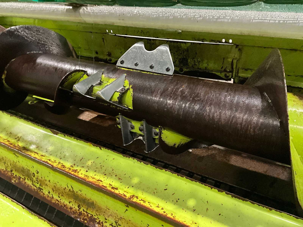 Комбајн за сточна храна CLAAS PU 300 HD GRASS PICK-UP: слика 13 Комбајн за сточна храна CLAAS PU 300 HD GRASS PICK-UP: слика 13