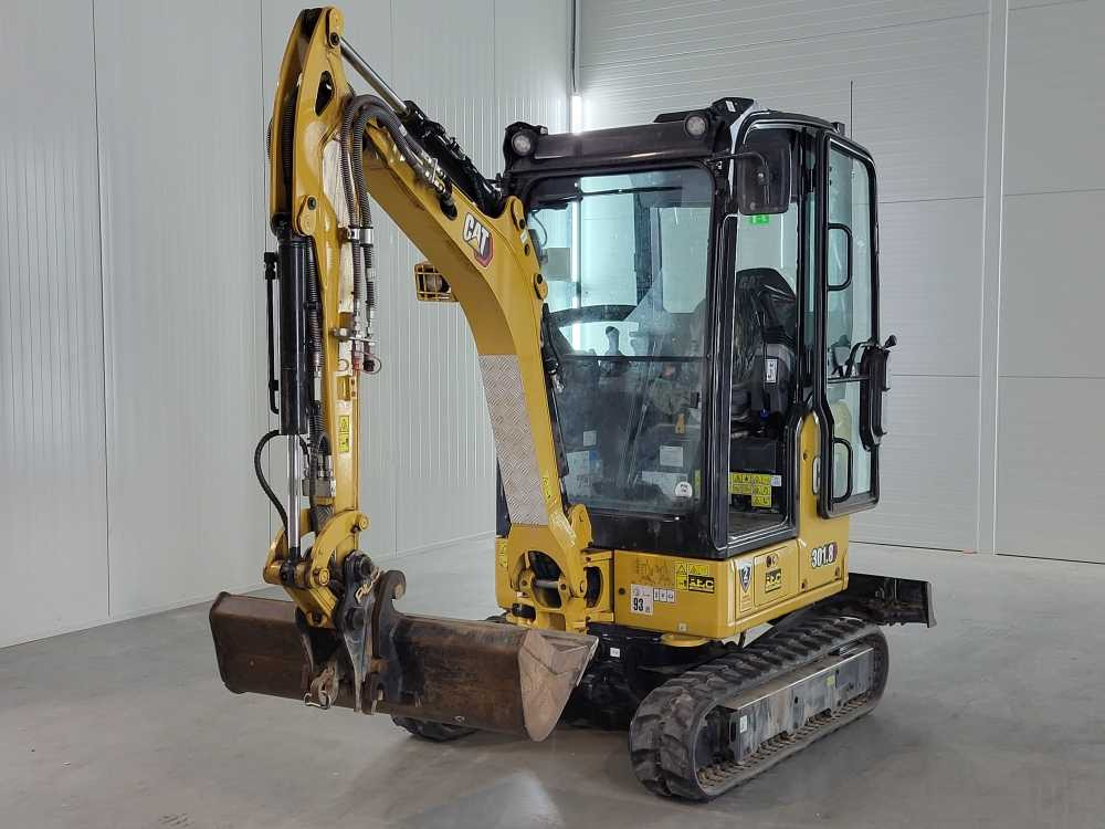 Caterpillar 301.8 - Мини багер: слика 1 Caterpillar 301.8 - Мини багер: слика 1