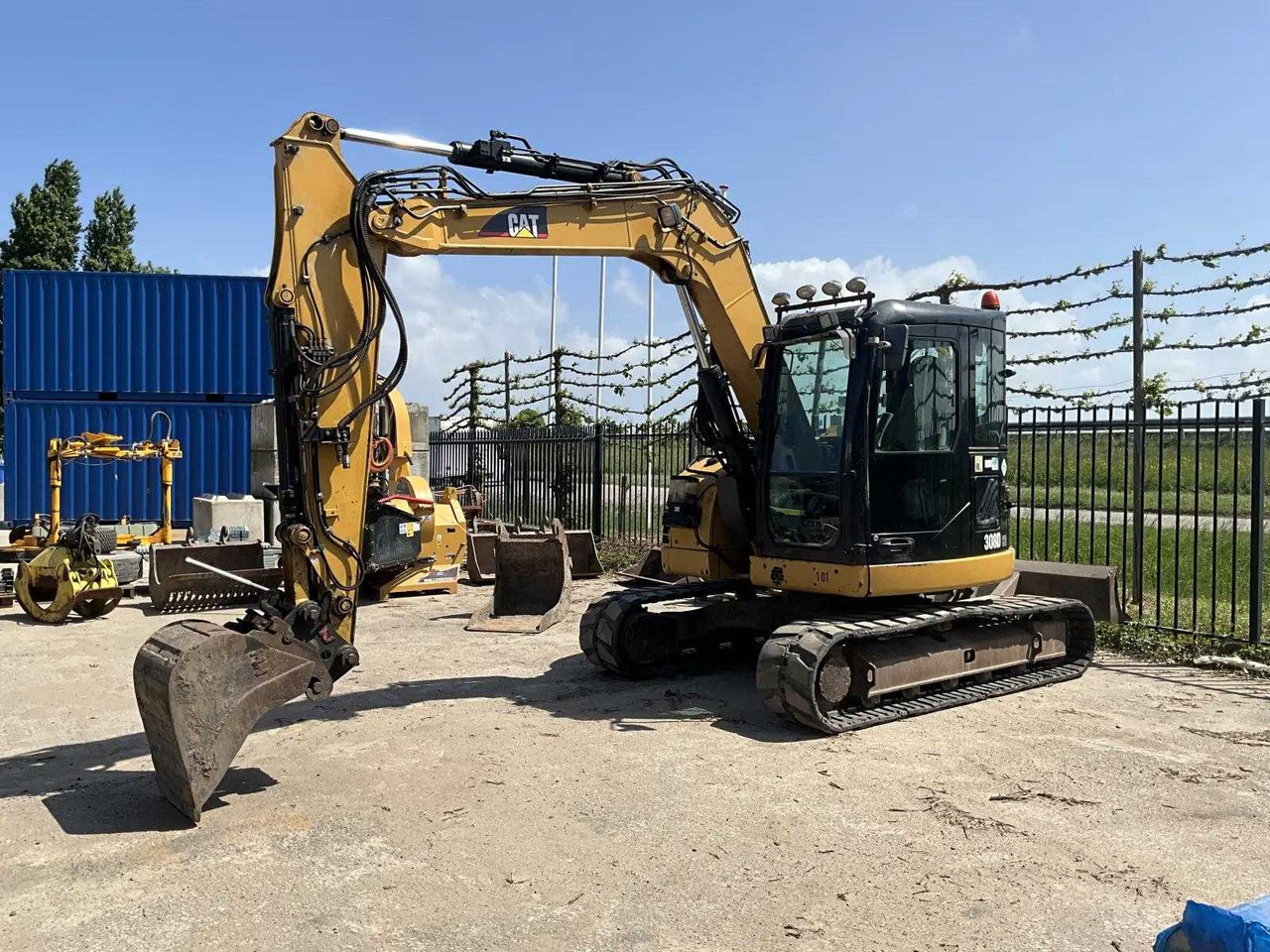 Caterpillar 308D - Багер гасеничар: слика 1 Caterpillar 308D - Багер гасеничар: слика 1
