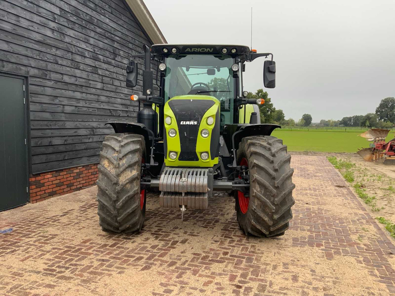 Claas Arion 650 - Трактор: слика 3 Claas Arion 650 - Трактор: слика 3