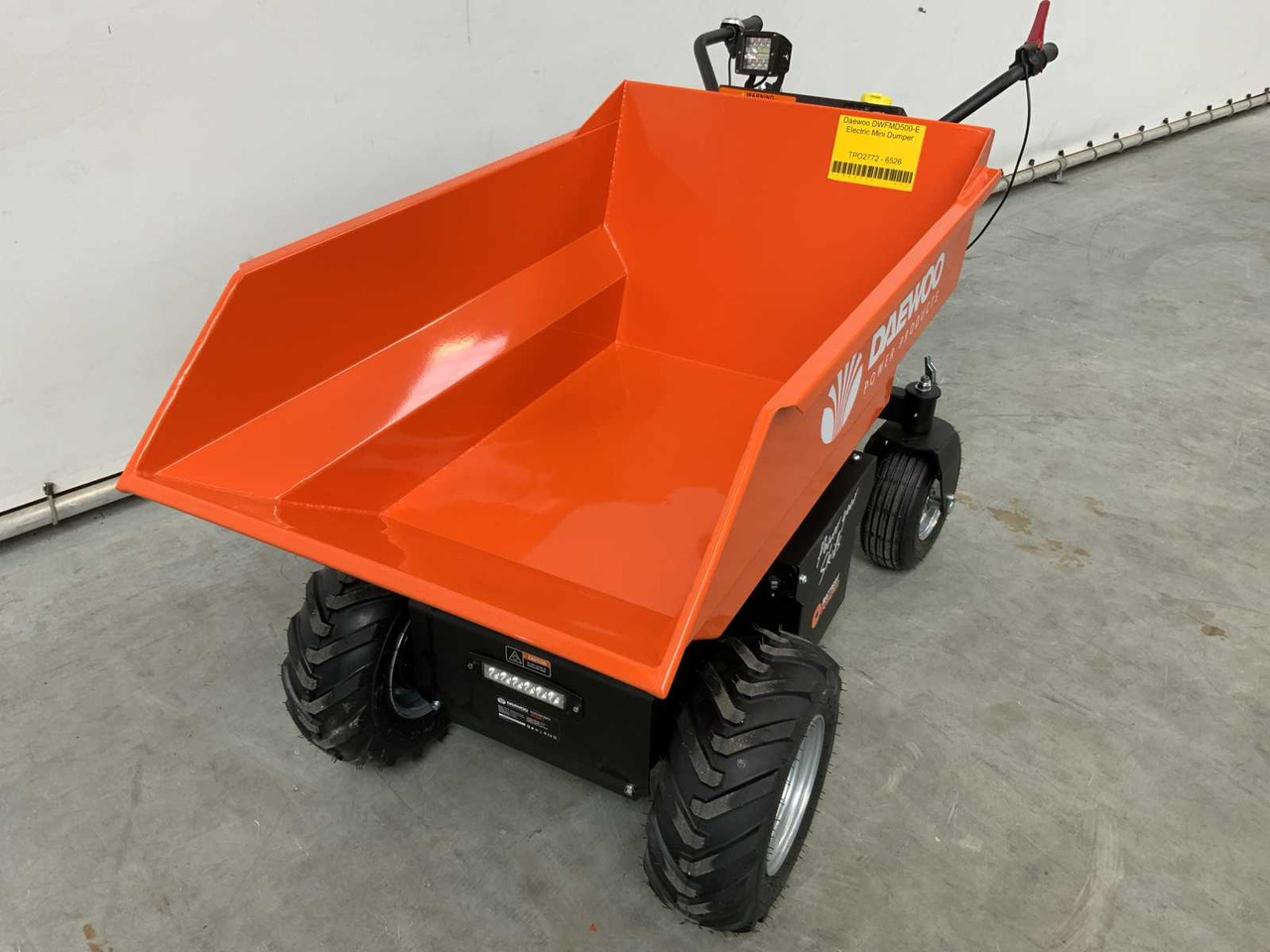 DAEWOO - 2025 - DWFMD500-E - ELECTRIC DUMPER - Мини истоварувач: слика 5 DAEWOO - 2025 - DWFMD500-E - ELECTRIC DUMPER - Мини истоварувач: слика 5