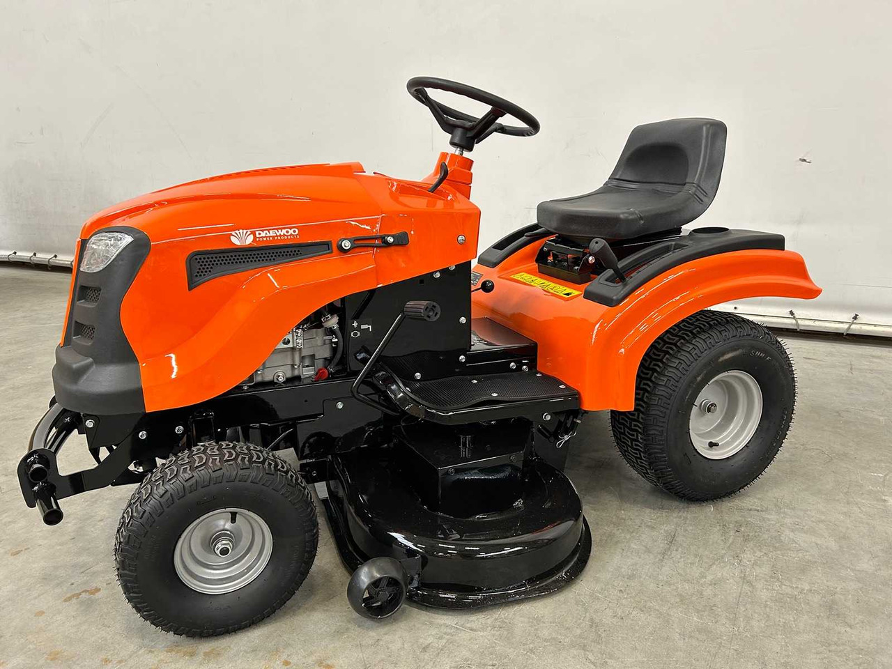 Daewoo DA1066HX - Градинарска косилка: слика 2 Daewoo DA1066HX - Градинарска косилка: слика 2