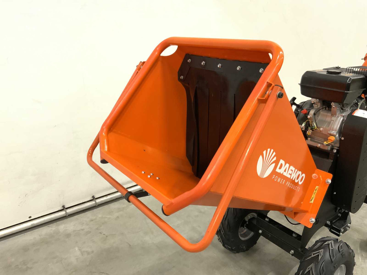 Daewoo DWFKCC350PRO - Кршач на дрва: слика 5 Daewoo DWFKCC350PRO - Кршач на дрва: слика 5