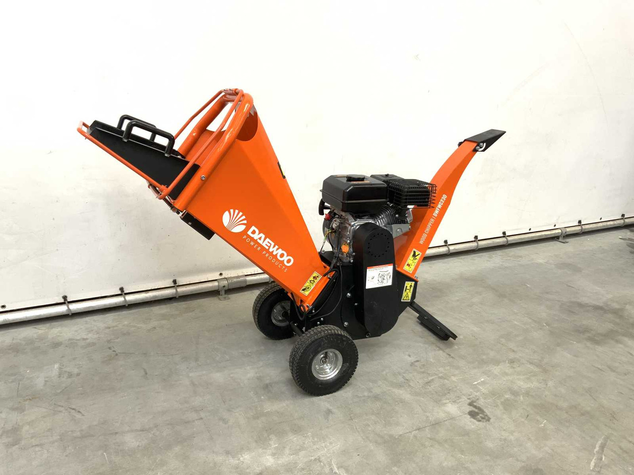 Daewoo DWFWC230 - Кршач на дрва: слика 1 Daewoo DWFWC230 - Кршач на дрва: слика 1