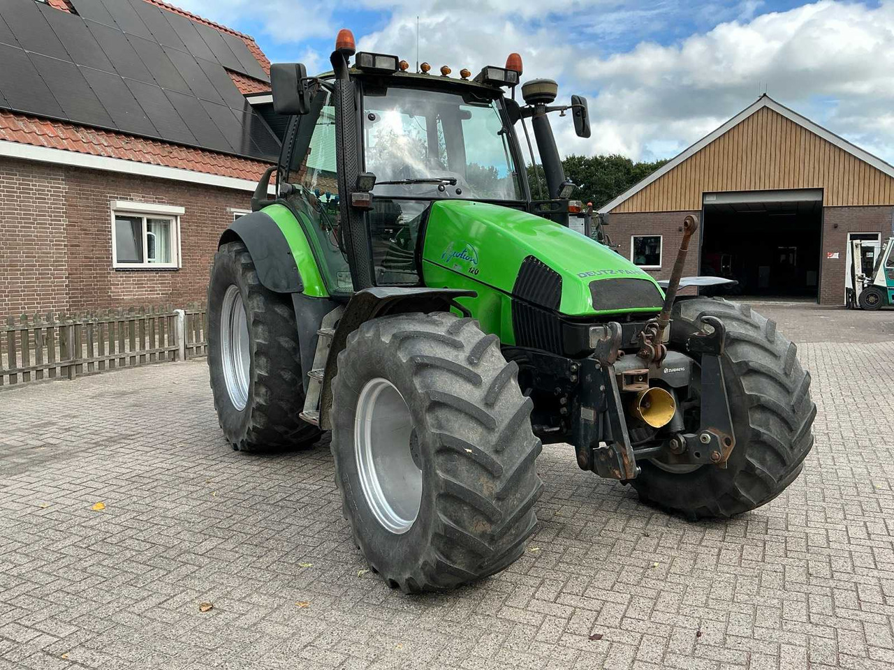 Deutz-fahr Agrotron 120 mk 2 - Трактор: слика 5 Deutz-fahr Agrotron 120 mk 2 - Трактор: слика 5