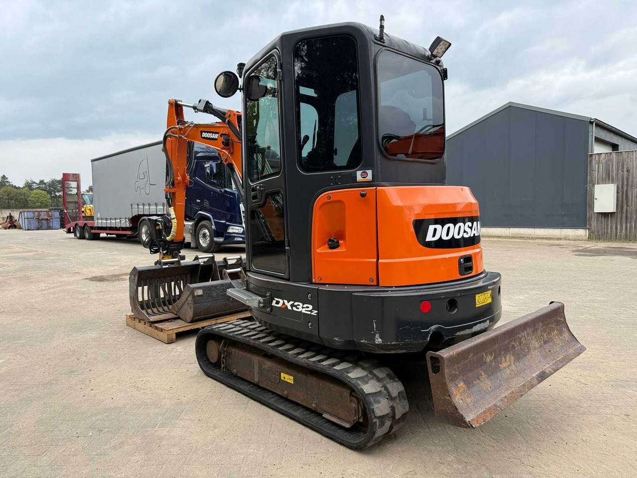 Doosan DX32Z - Багер гасеничар: слика 5 Doosan DX32Z - Багер гасеничар: слика 5