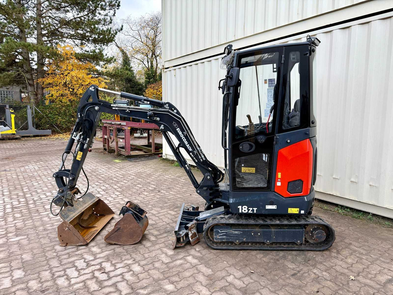 EUROCOMACH - 18ZT - 2022 - MINI EXCAVATOR - Мини багер: слика 3 EUROCOMACH - 18ZT - 2022 - MINI EXCAVATOR - Мини багер: слика 3