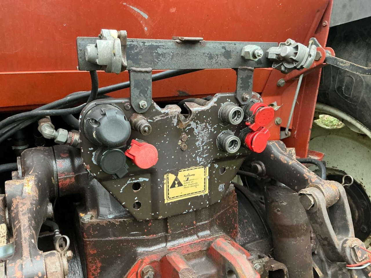 Трактор FIAT - 1992 - 160-90 DT - ALL-WHEEL DRIVE FARM TRACTOR: слика 14 Трактор FIAT - 1992 - 160-90 DT - ALL-WHEEL DRIVE FARM TRACTOR: слика 14