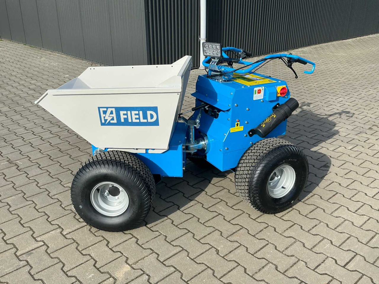 FIELD D300ENP ELECTRIC ARTICULATED DUMPER - Мини истоварувач: слика 2 FIELD D300ENP ELECTRIC ARTICULATED DUMPER - Мини истоварувач: слика 2