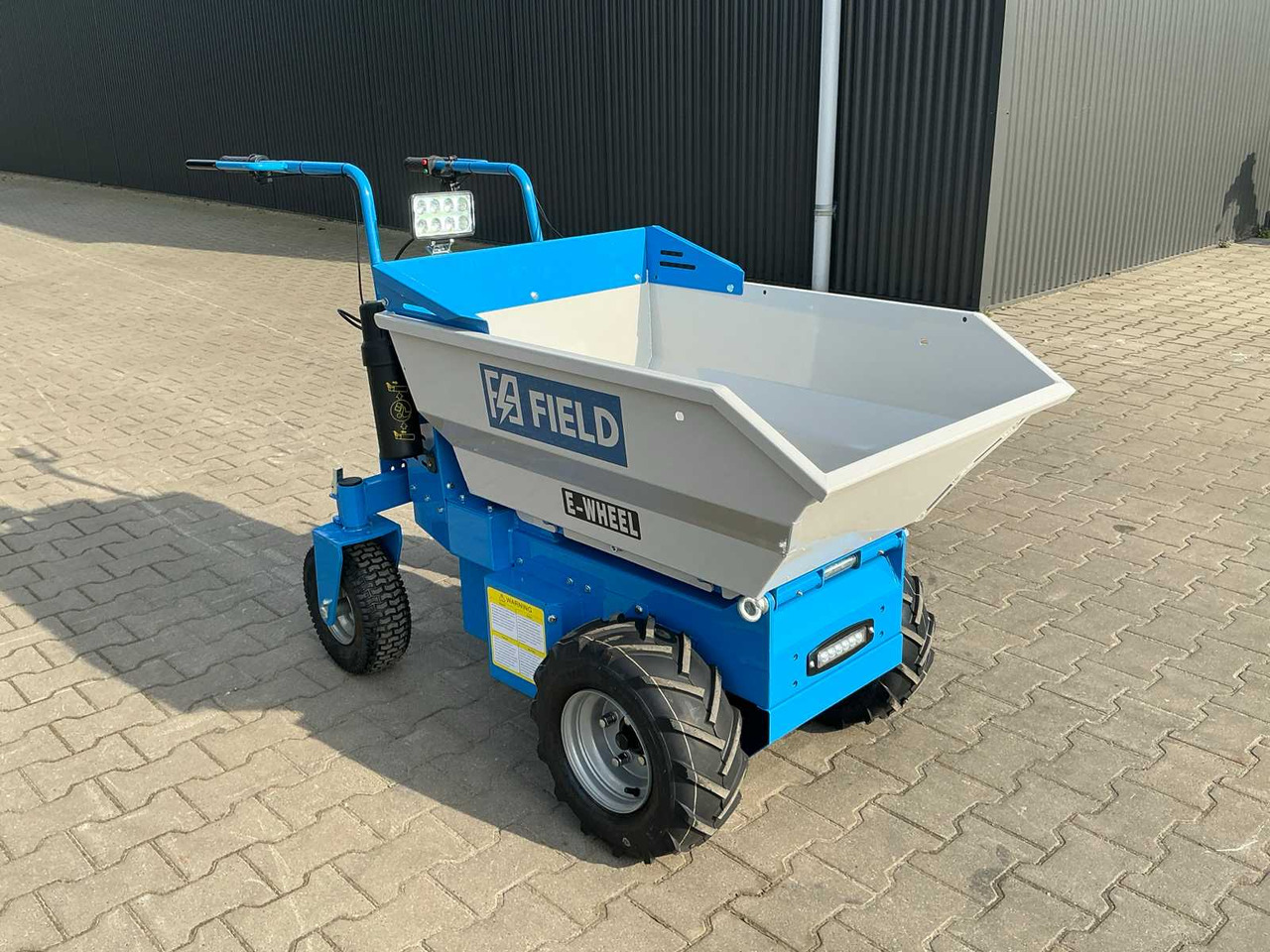 FIELD D500EZ ELECTRIC DUMPER - Мини истоварувач: слика 2 FIELD D500EZ ELECTRIC DUMPER - Мини истоварувач: слика 2