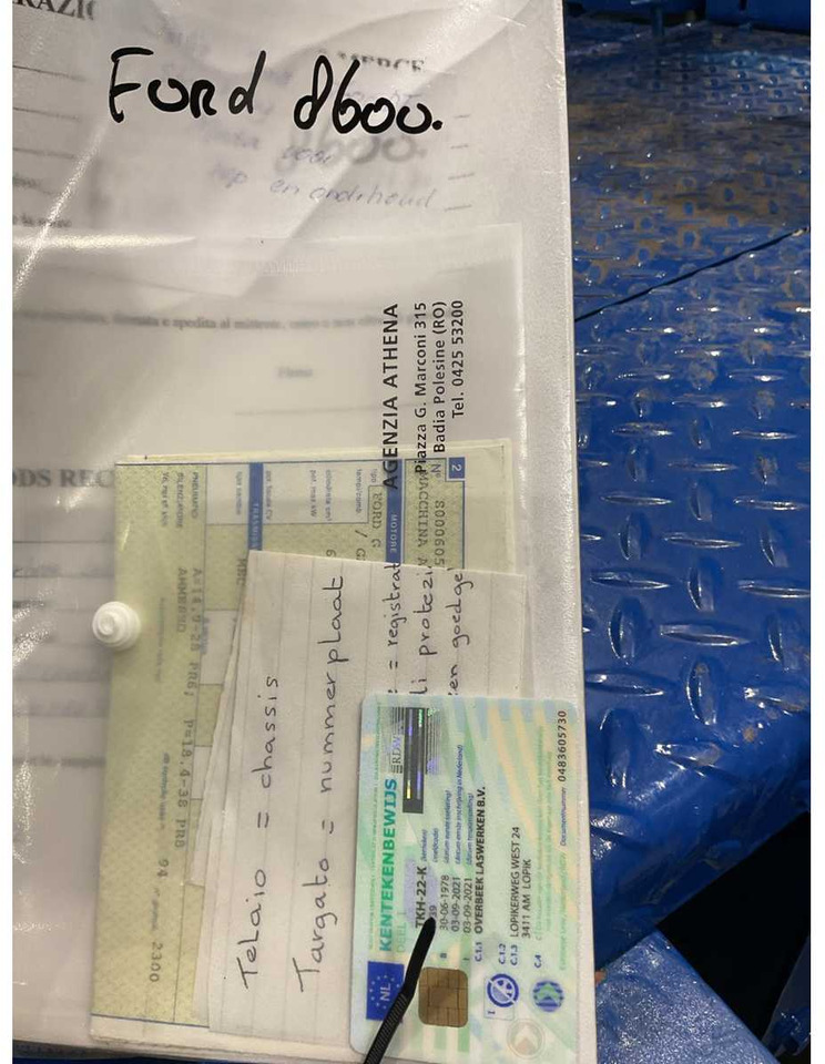 Трактор FORD - 8600 - 4-WHEEL DRIVE TRACTOR - 1972: слика 14