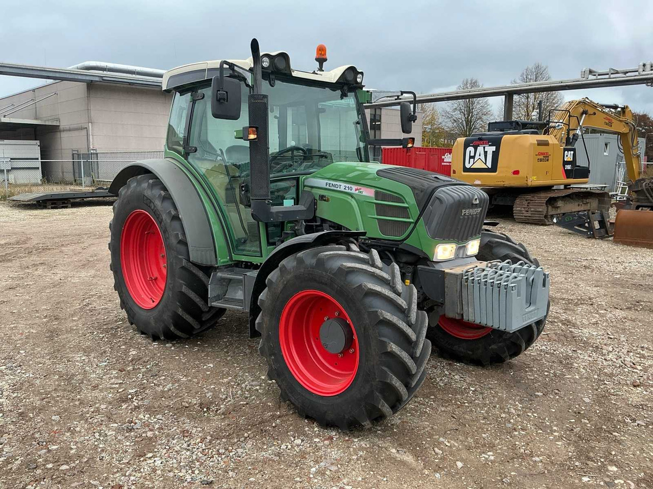 Fendt 210 - Трактор: слика 3 Fendt 210 - Трактор: слика 3