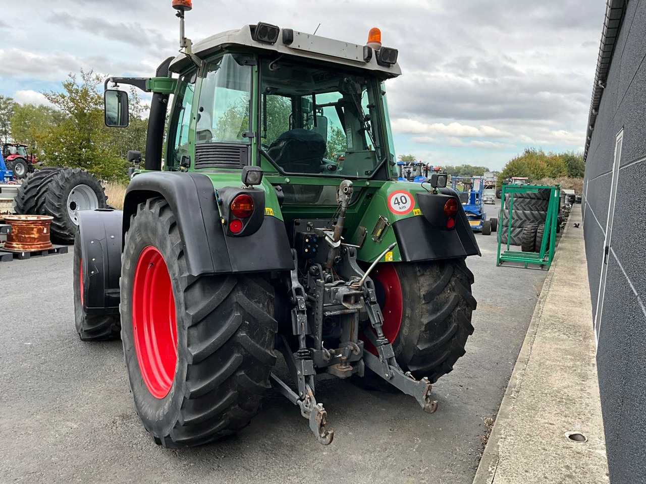 Fendt Farmer 412 vario - Трактор: слика 5 Fendt Farmer 412 vario - Трактор: слика 5