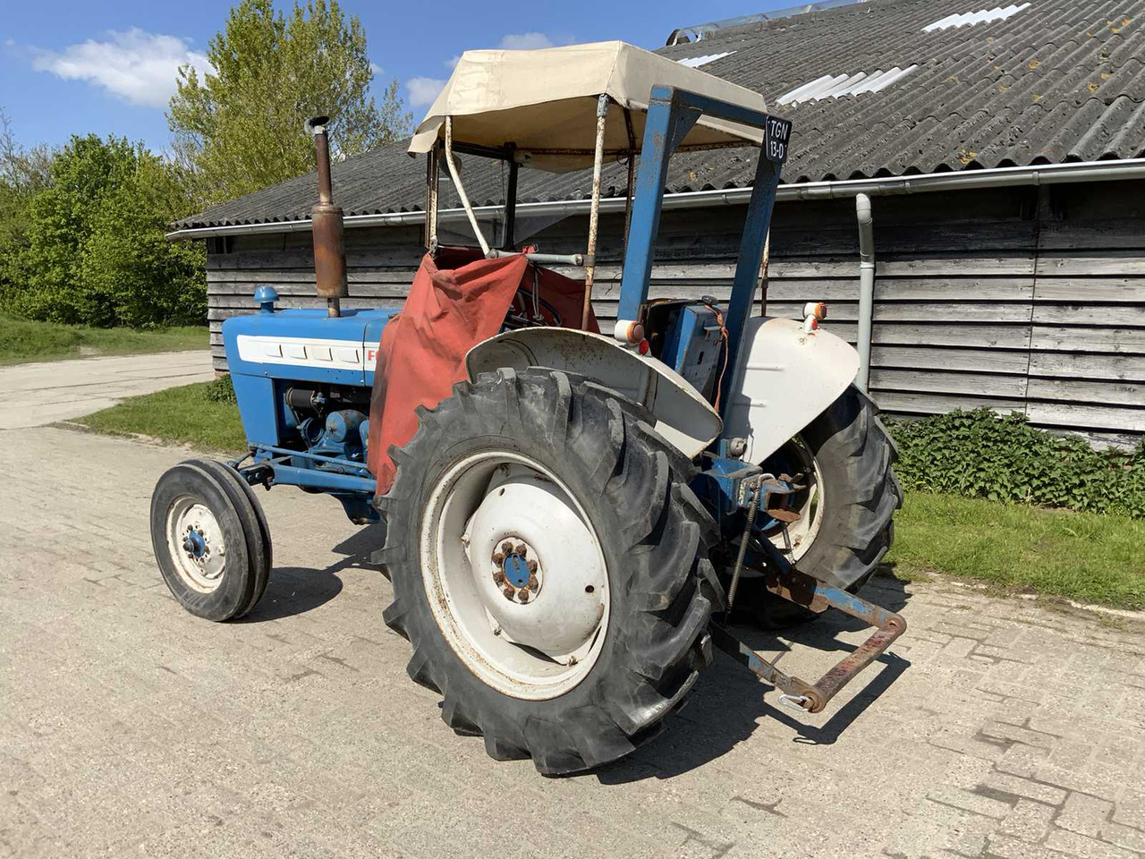 Ford 3000 - Трактор: слика 3 Ford 3000 - Трактор: слика 3