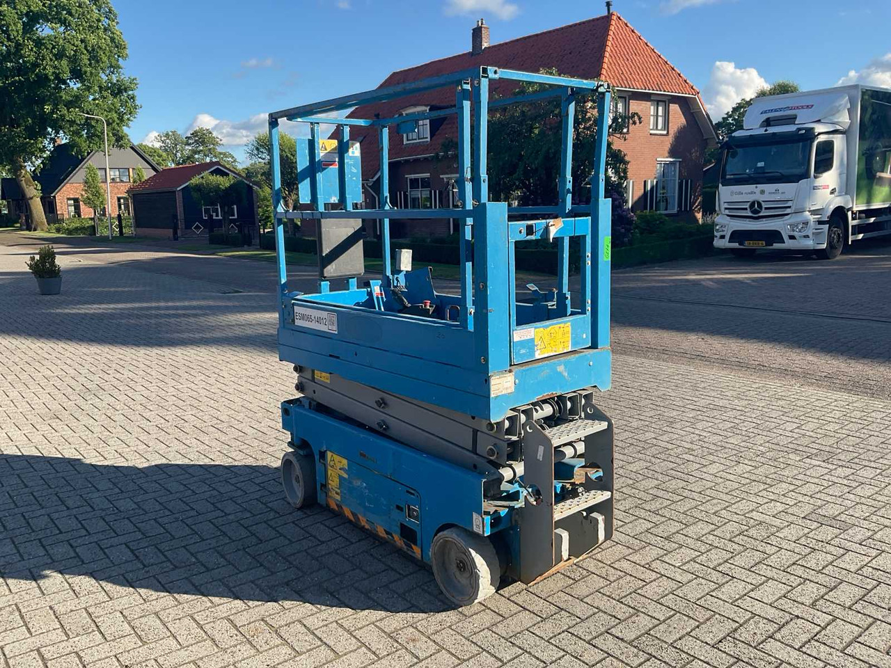 GENIE - 2014 - GS1932 - AERIAL PLATFORM - Дигачка платформа: слика 4 GENIE - 2014 - GS1932 - AERIAL PLATFORM - Дигачка платформа: слика 4