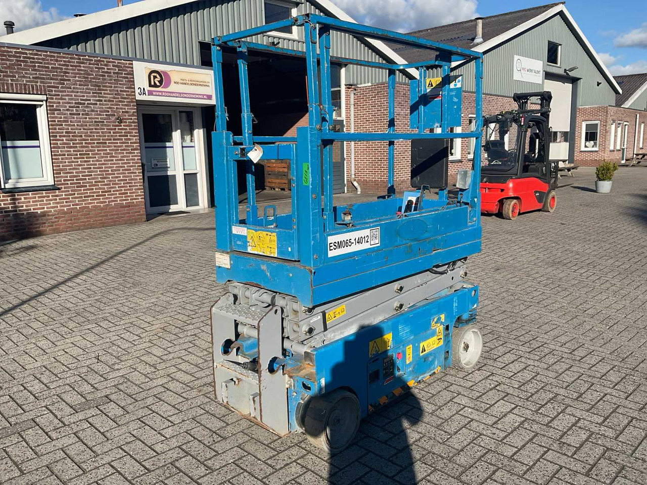 GENIE - 2014 - GS1932 - AERIAL PLATFORM - Дигачка платформа: слика 5 GENIE - 2014 - GS1932 - AERIAL PLATFORM - Дигачка платформа: слика 5