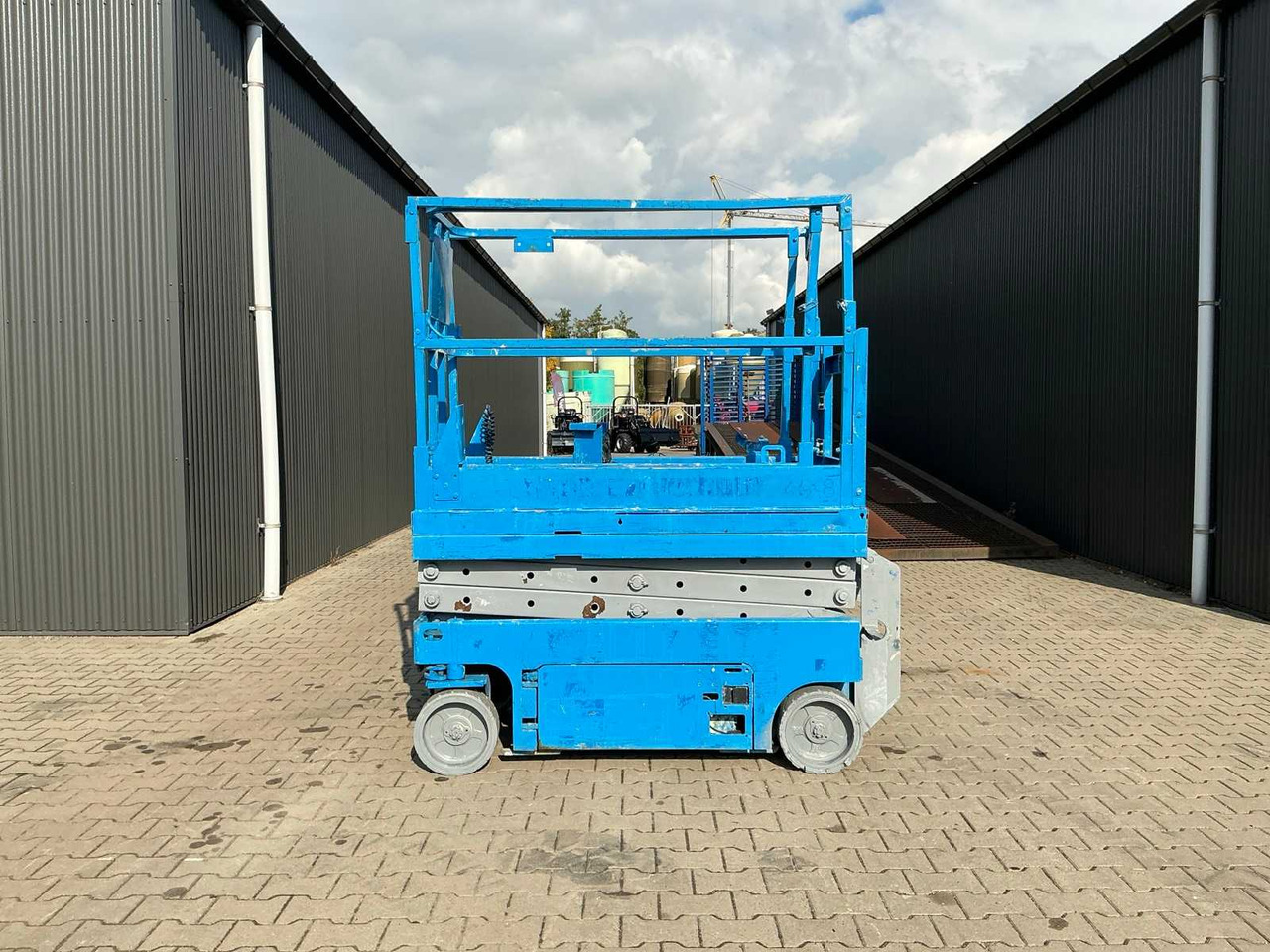 GENIE GS-1532 SCISSOR LIFT - Дигачка платформа: слика 4 GENIE GS-1532 SCISSOR LIFT - Дигачка платформа: слика 4