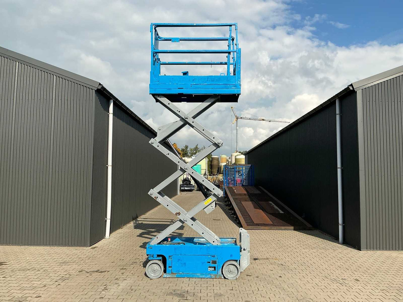 GENIE GS-1532 SCISSOR LIFT - Дигачка платформа: слика 1 GENIE GS-1532 SCISSOR LIFT - Дигачка платформа: слика 1