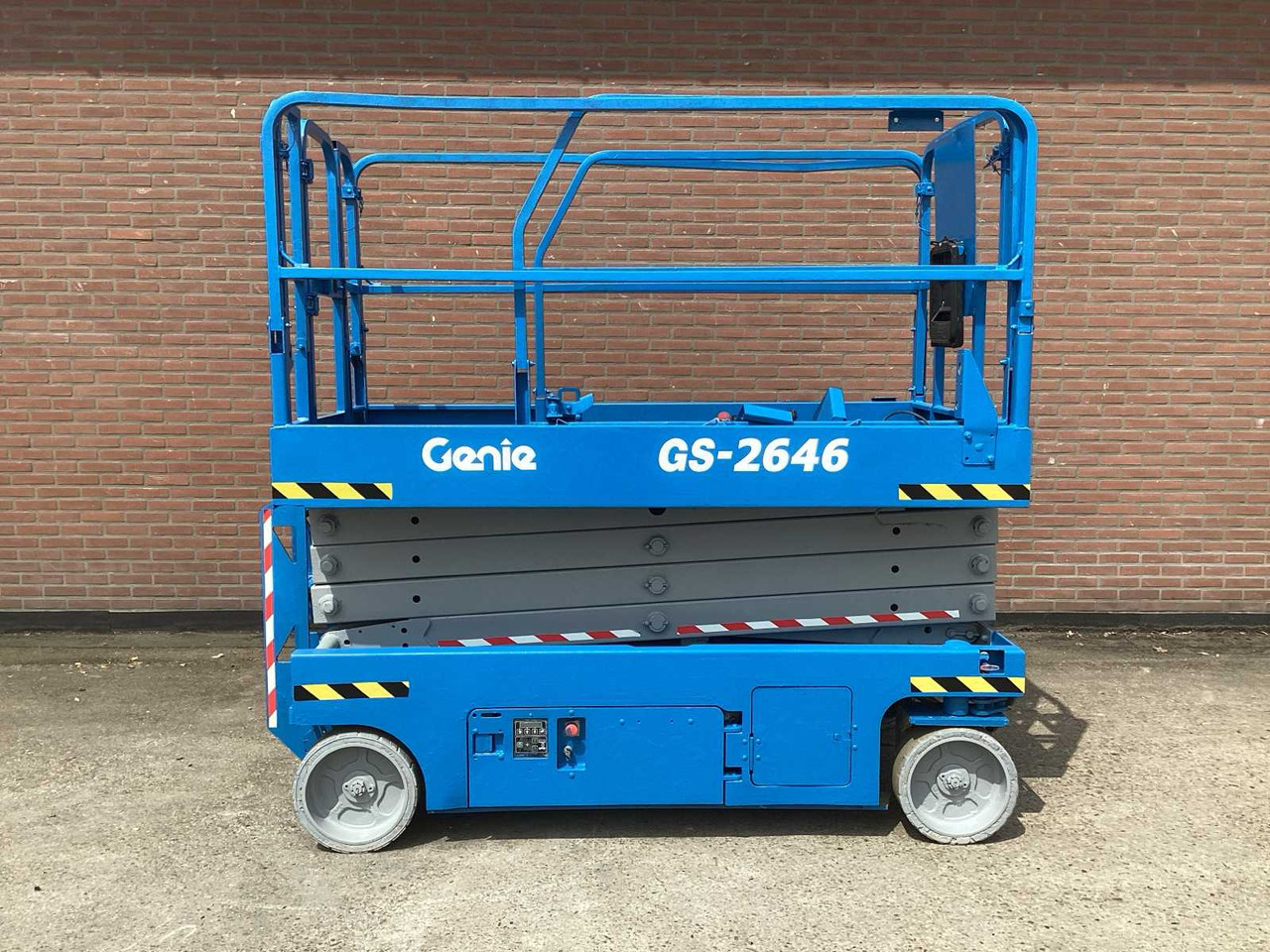 GENIE GS-2646 - Дигачка платформа: слика 1 GENIE GS-2646 - Дигачка платформа: слика 1