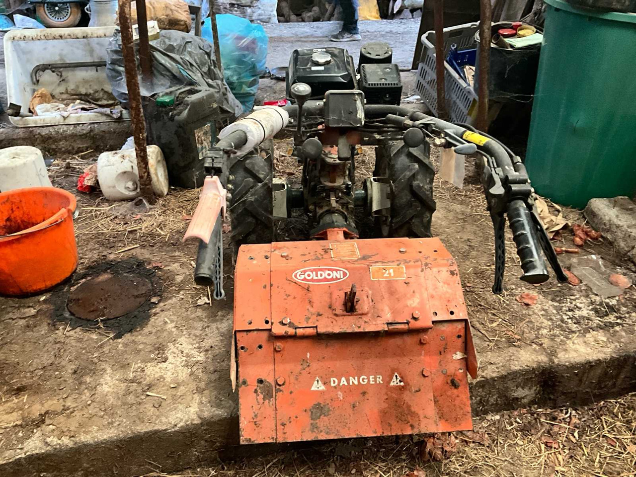 Goldoni UNO 8S - Градинарски ситнач за земја: слика 4 Goldoni UNO 8S - Градинарски ситнач за земја: слика 4