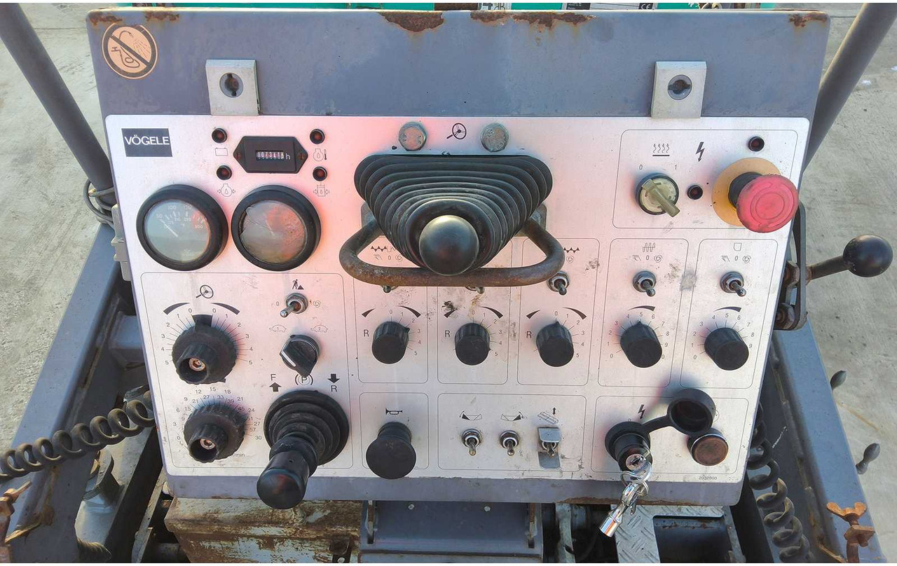 Градежна машина Vögele Super 800: слика 10