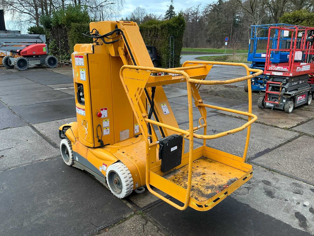 HAULOTTE - STAR 10-1 - AERIAL PLATFORM - 2006 - Дигачка платформа: слика 1 HAULOTTE - STAR 10-1 - AERIAL PLATFORM - 2006 - Дигачка платформа: слика 1