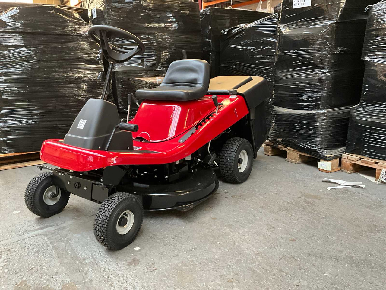 HH 30 inch - Градинарска косилка: слика 2 HH 30 inch - Градинарска косилка: слика 2