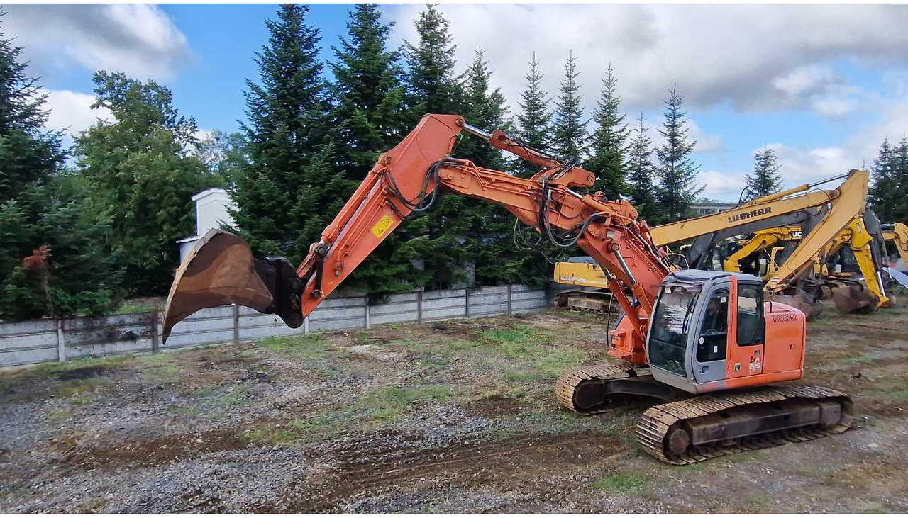 HITACHI ZX225USLC - Багер гасеничар: слика 3 HITACHI ZX225USLC - Багер гасеничар: слика 3