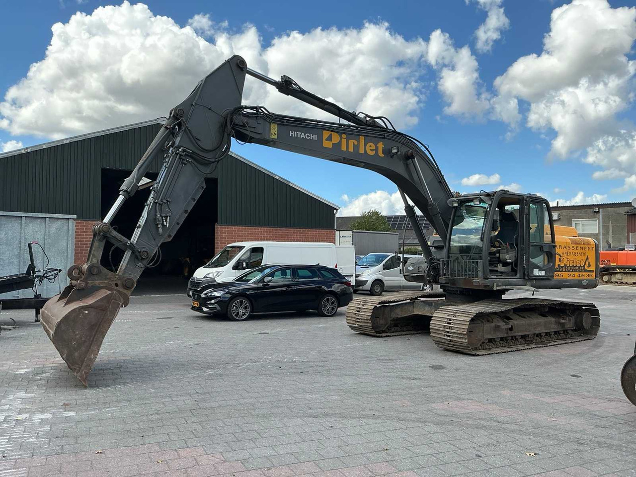 Hitachi ZX250LCN-3 - Ровокопач: слика 3 Hitachi ZX250LCN-3 - Ровокопач: слика 3