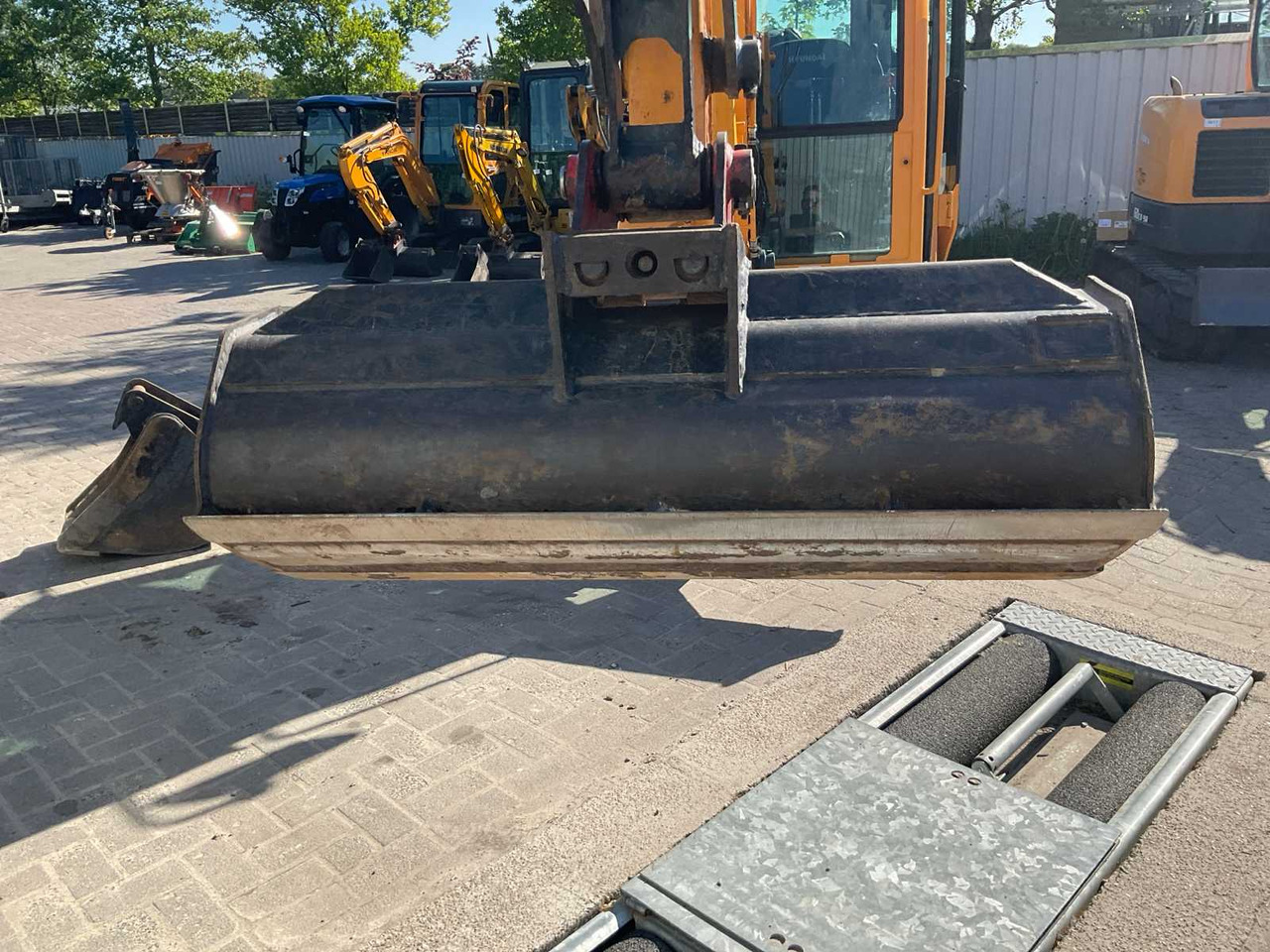 Hyundai Excabator Robex-35z-9A - Багер гасеничар: слика 4 Hyundai Excabator Robex-35z-9A - Багер гасеничар: слика 4