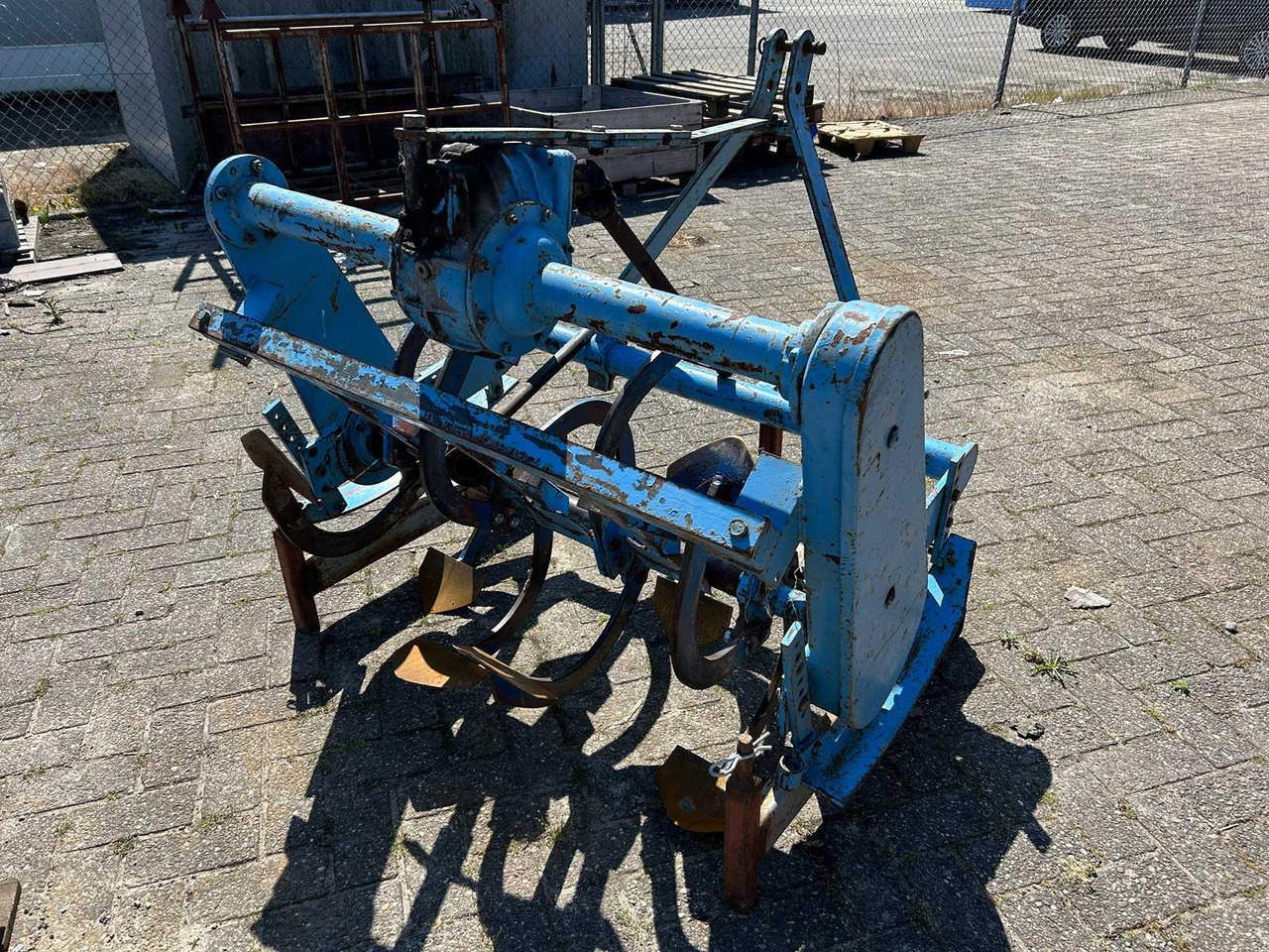 Imants spitmachine - Градинарски ситнач за земја: слика 4 Imants spitmachine - Градинарски ситнач за земја: слика 4