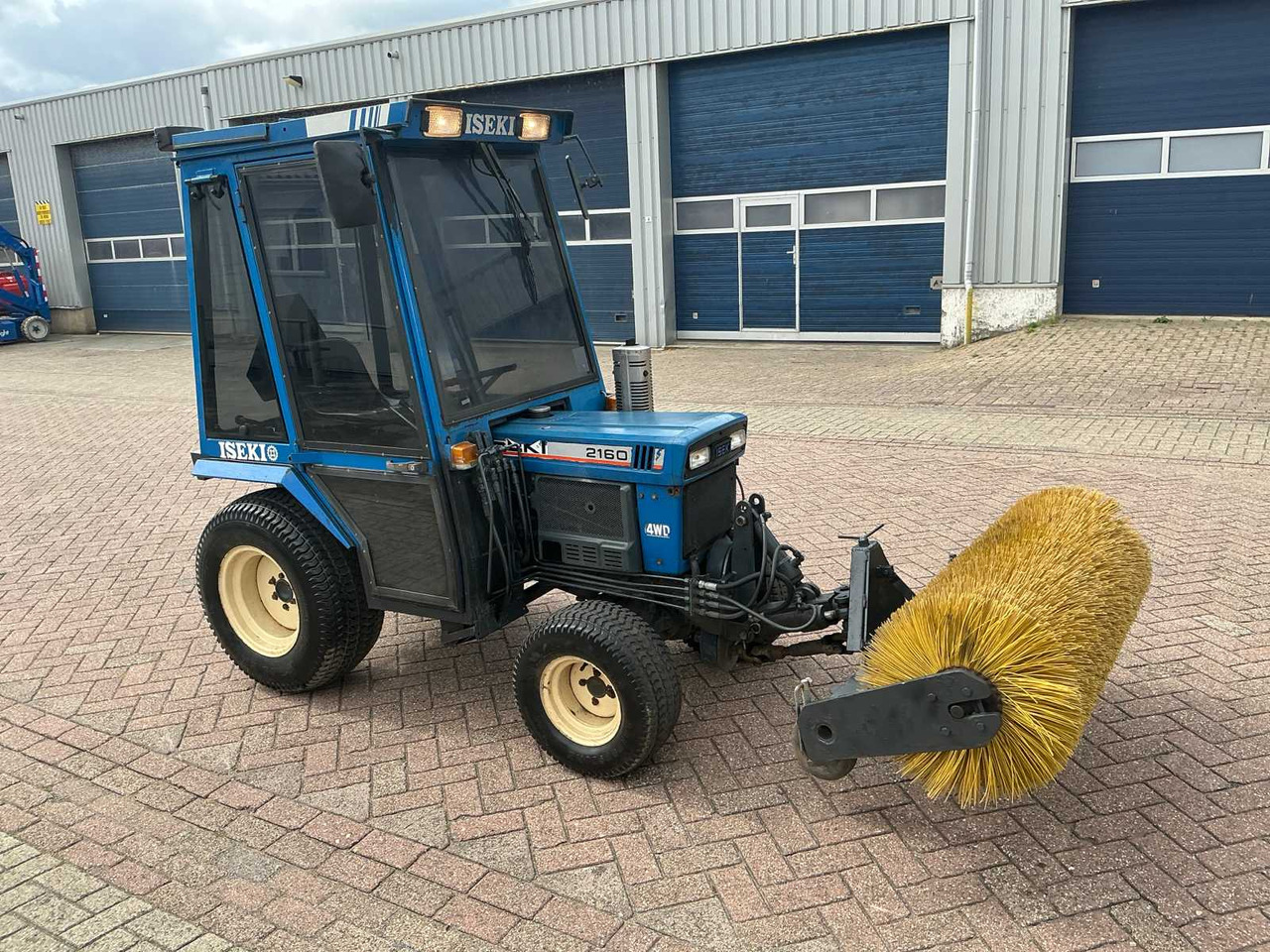 Мини трактор Iseki TX 2160 4WD: слика 7