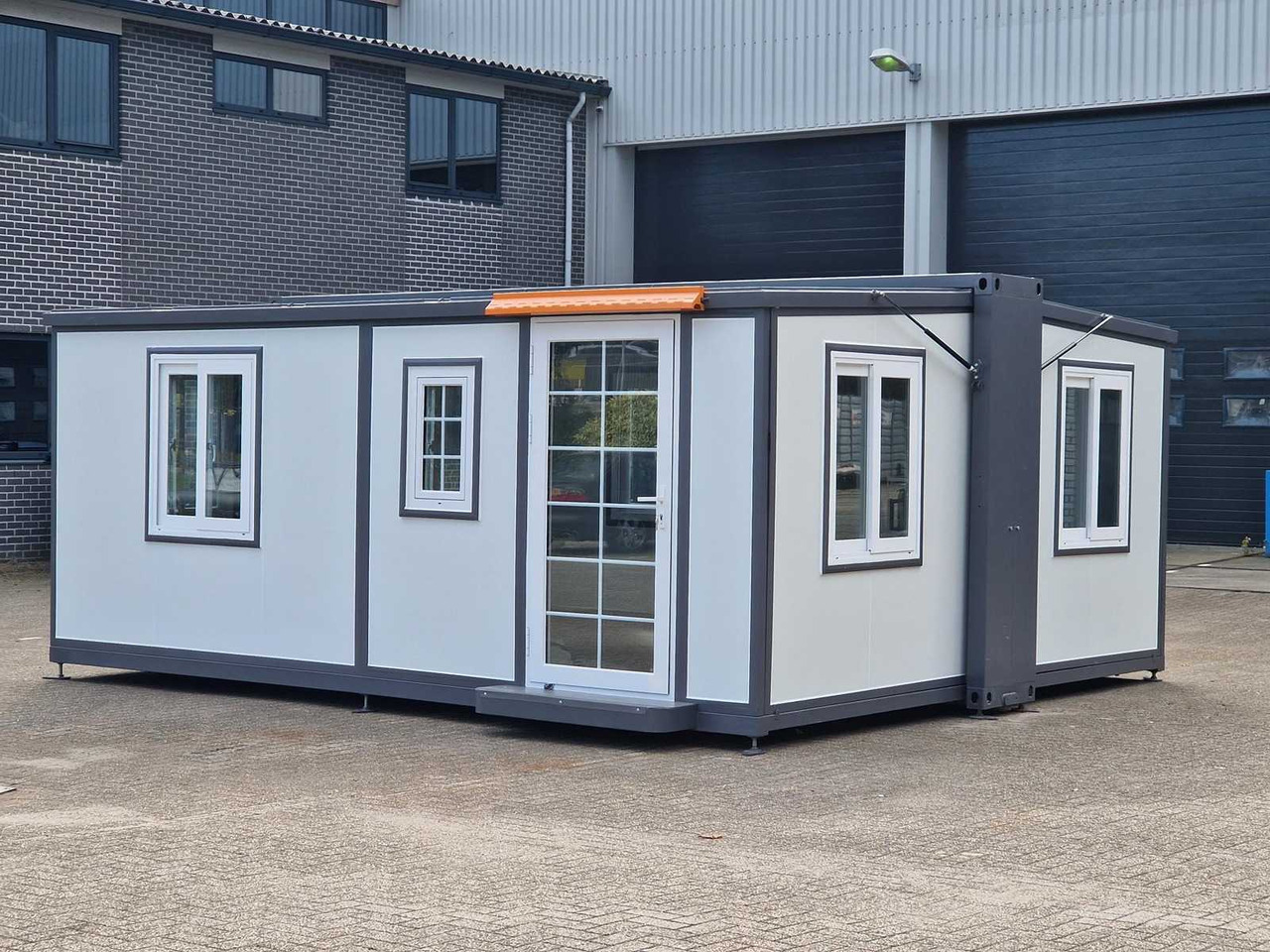 2025 - mobile living unit / office 28m2 - Изменлив сандак/ Контејнер: слика 1 2025 - mobile living unit / office 28m2 - Изменлив сандак/ Контејнер: слика 1