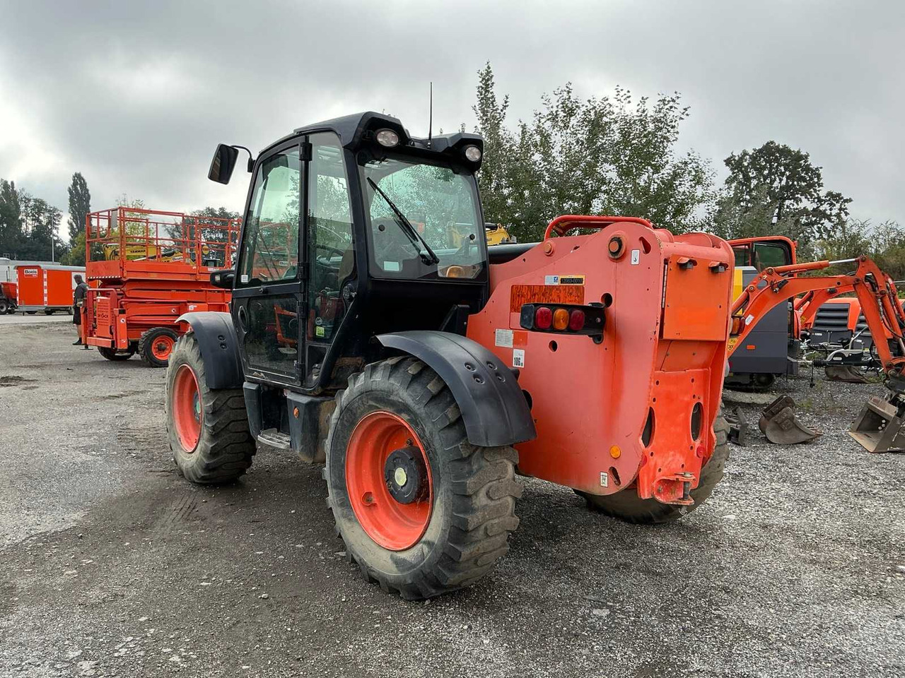 JCB 535-95 - Натоварувач на тркала: слика 4 JCB 535-95 - Натоварувач на тркала: слика 4