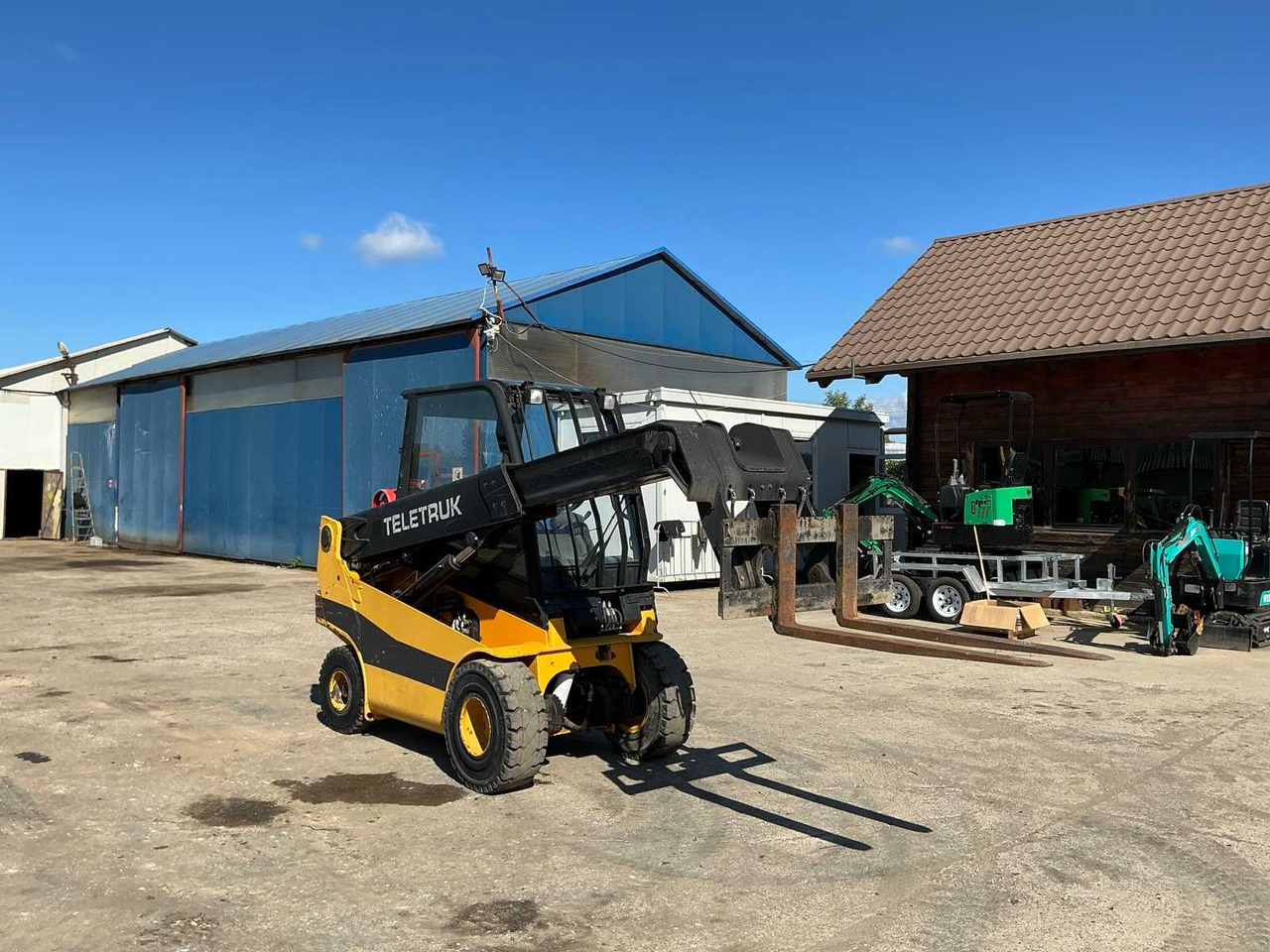 JCB - TELETRUCK - FORKLIFT TRUCKS - 2005 - Вилушкар: слика 2 JCB - TELETRUCK - FORKLIFT TRUCKS - 2005 - Вилушкар: слика 2