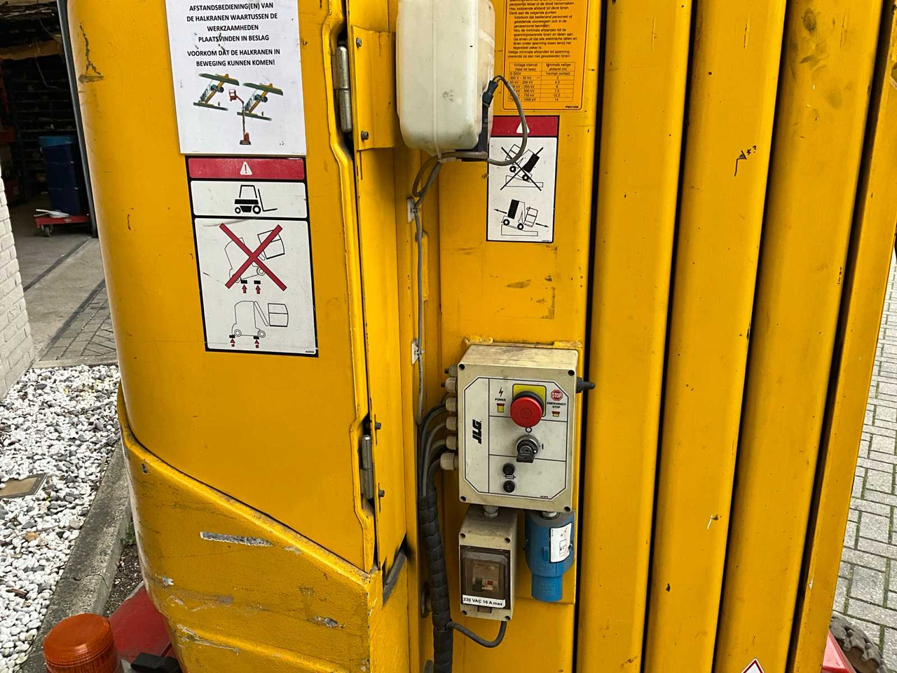 JGL - T1100A - AERIAL PLATFORM - Дигачка платформа: слика 5 JGL - T1100A - AERIAL PLATFORM - Дигачка платформа: слика 5