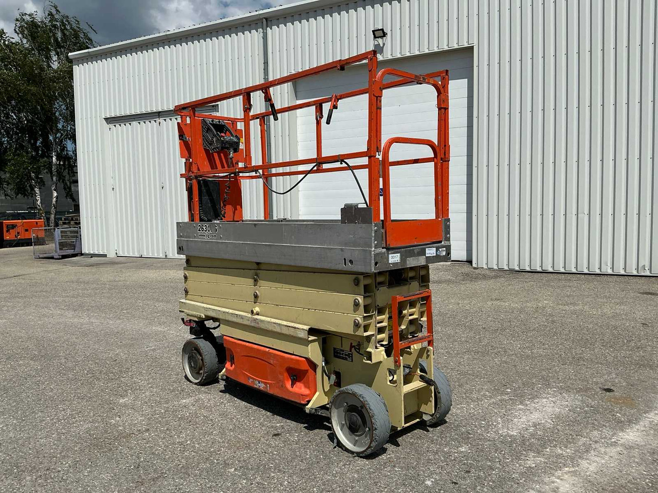 JLG 2630 ES - Дигачка платформа: слика 1 JLG 2630 ES - Дигачка платформа: слика 1