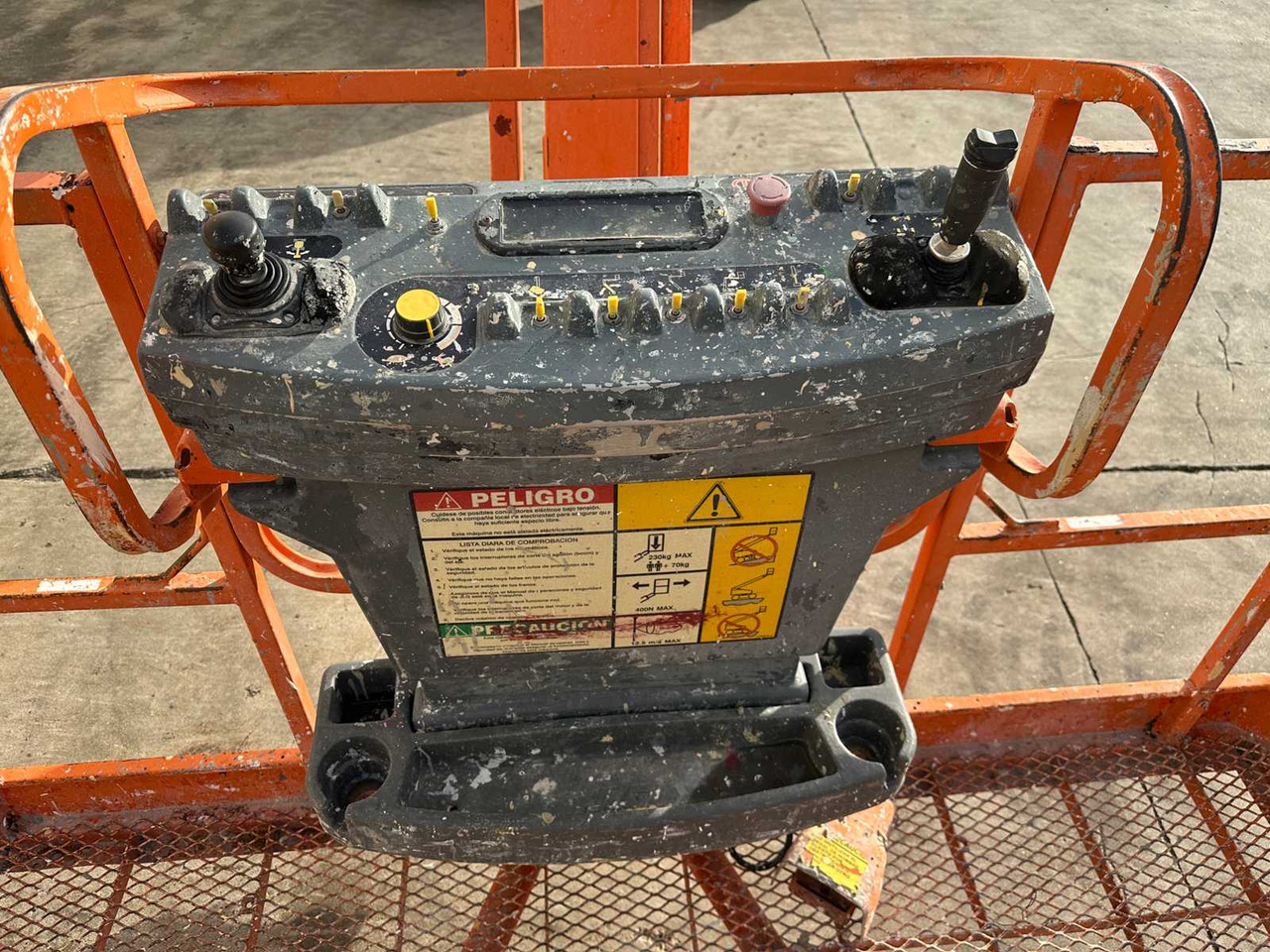 Дигачка платформа JLG - 800AJ - TELESCOPE - ARTICULATED ARM: слика 14 Дигачка платформа JLG - 800AJ - TELESCOPE - ARTICULATED ARM: слика 14