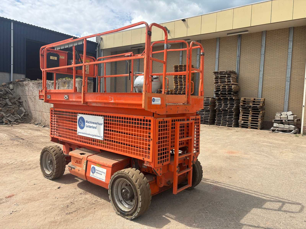 JLG JLG - 3369LE - AERIAL PLATFORM - Дигачка платформа: слика 2 JLG JLG - 3369LE - AERIAL PLATFORM - Дигачка платформа: слика 2